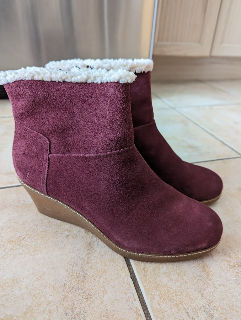 New Hush Puppy booties 9.5 image indicator(6)