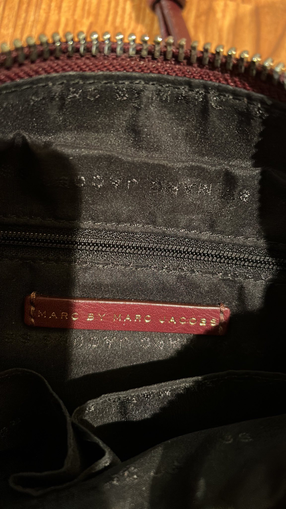 Marc By Marc Jacobs leather crossbody bag image indicator(3)