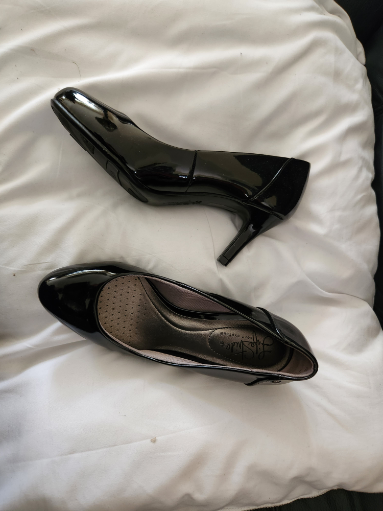 ladies dress pump heel shoe image indicator(2)