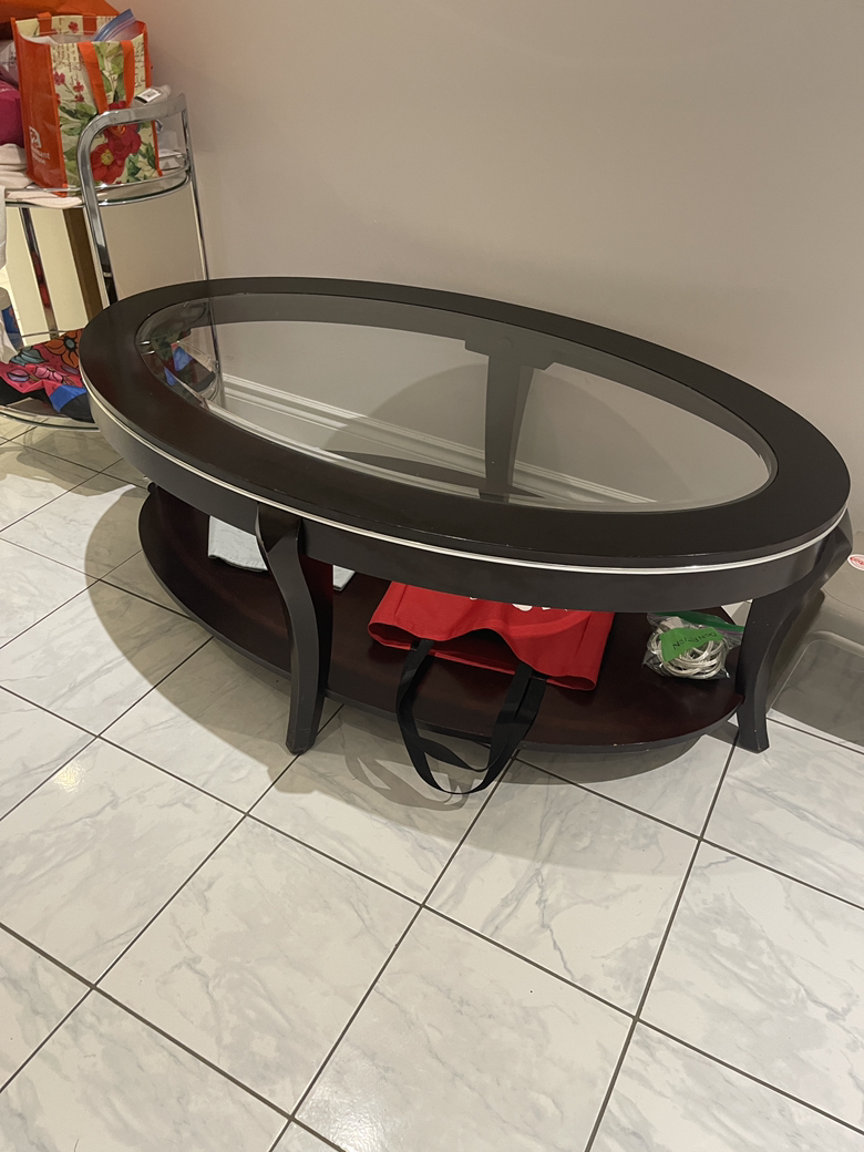 Beautiful oval wooden glass coffee table - photo 2