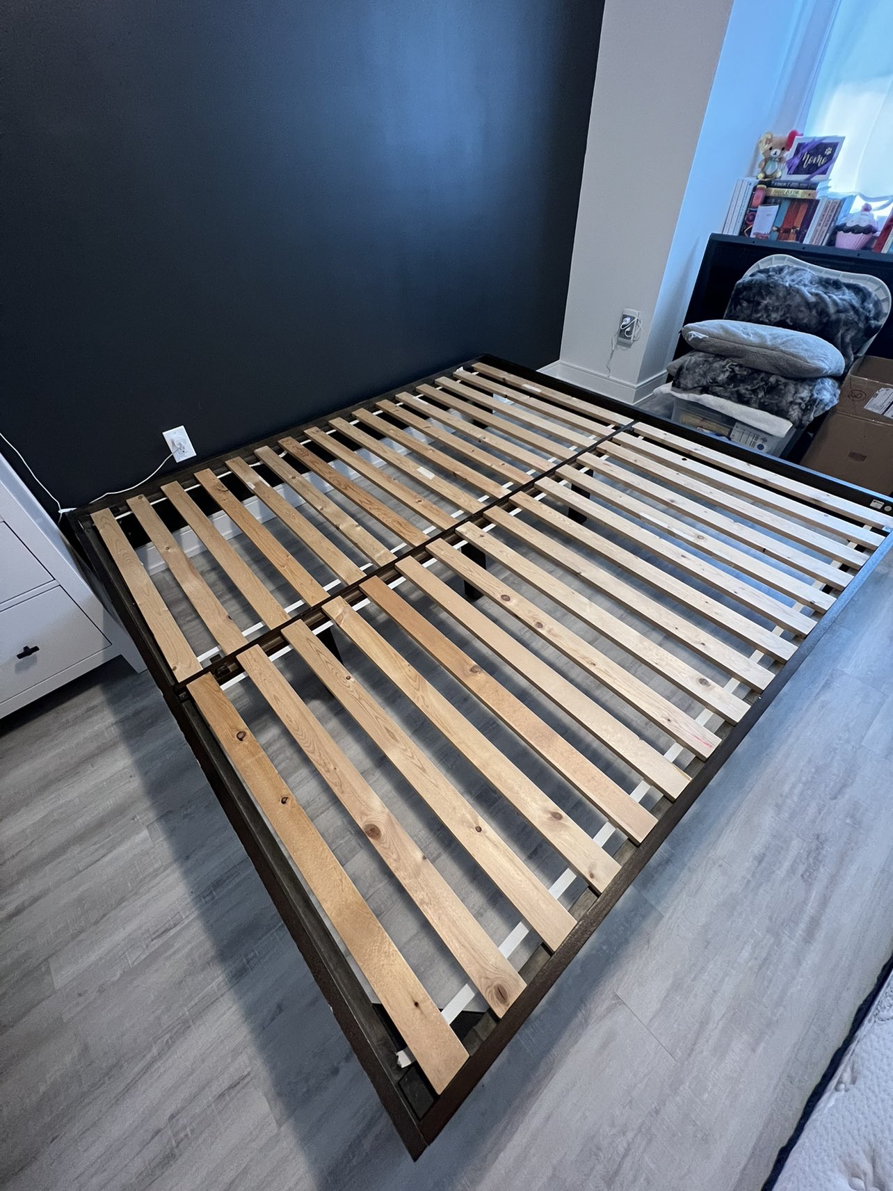 king size bed frame - photo 3