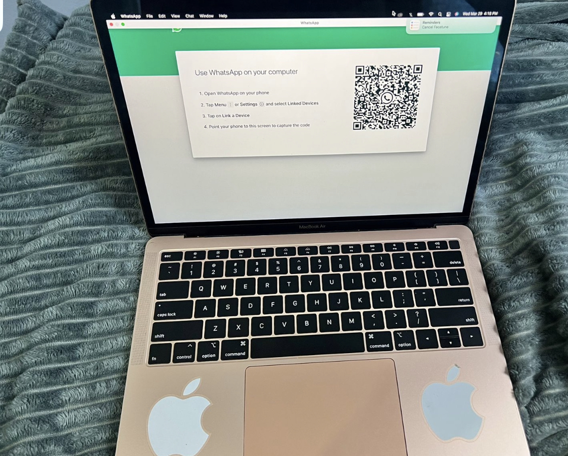MacBook Air 2019, $700 negotiable - photo 3
