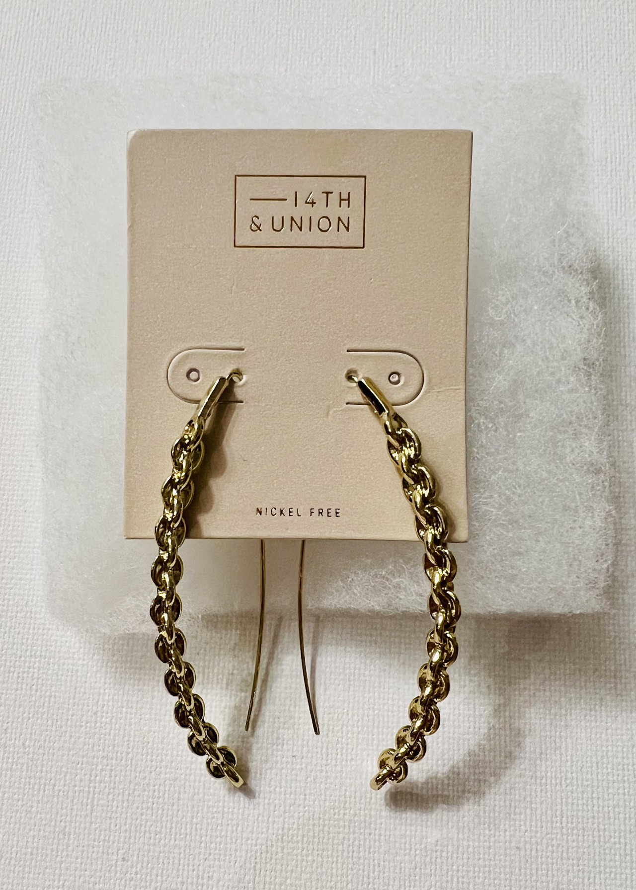 Gold Tone Chain Earrings image indicator(2)
