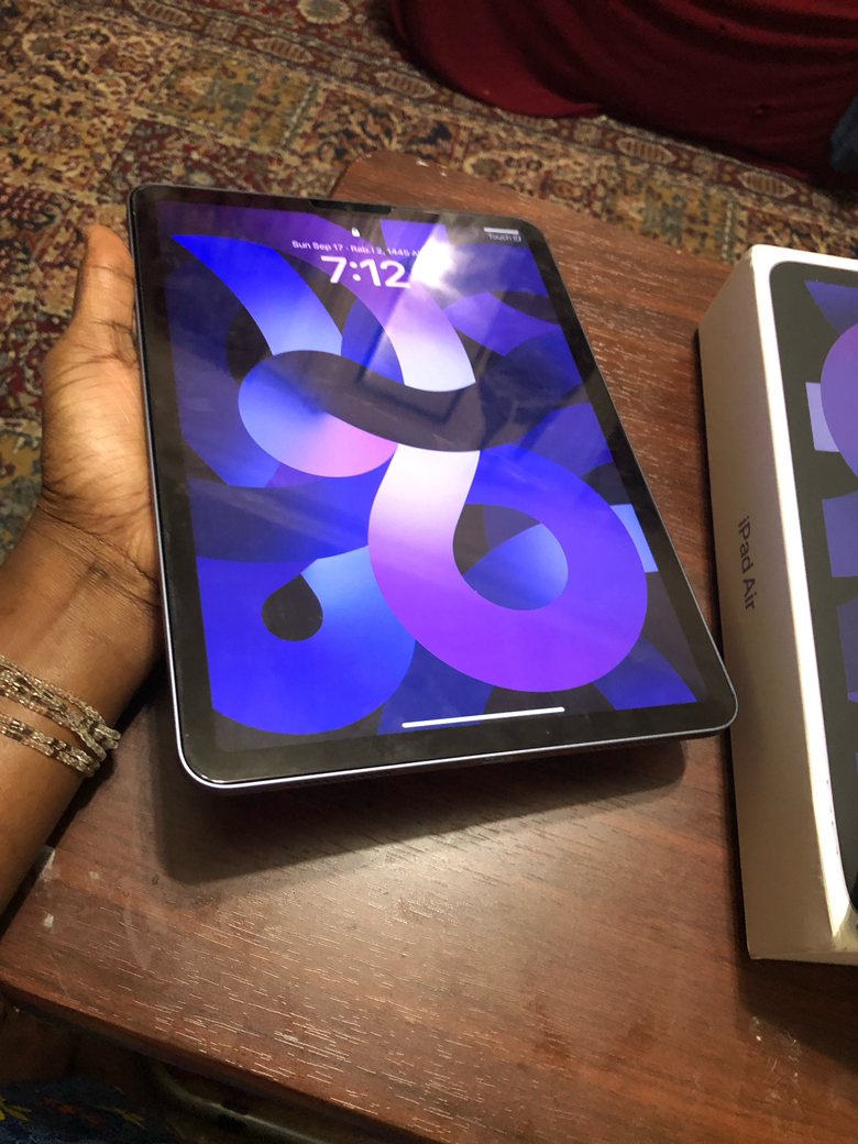 iPad Air 5 265gb wifi