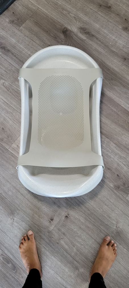 The First Years - First Suds Infant To Toddler Tub - photo 2