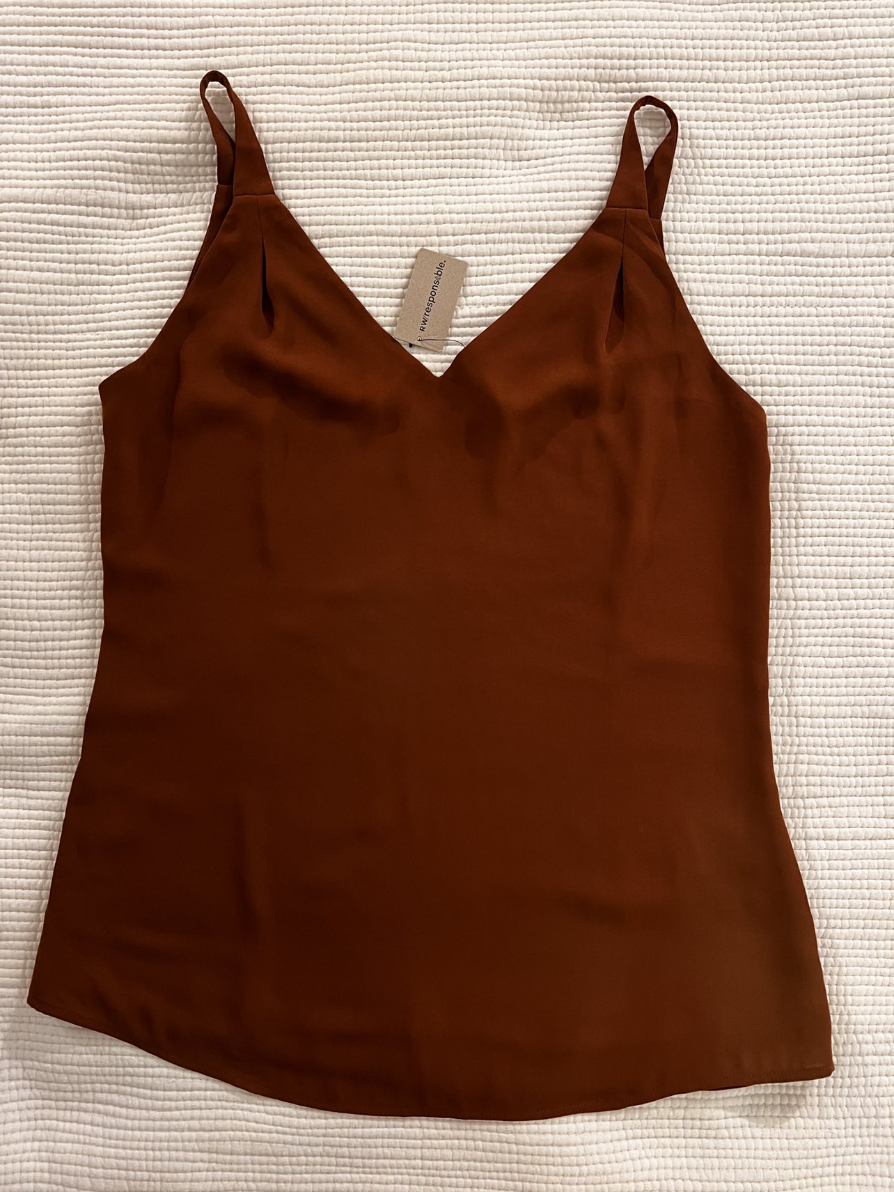 Sleeveless blouse tan