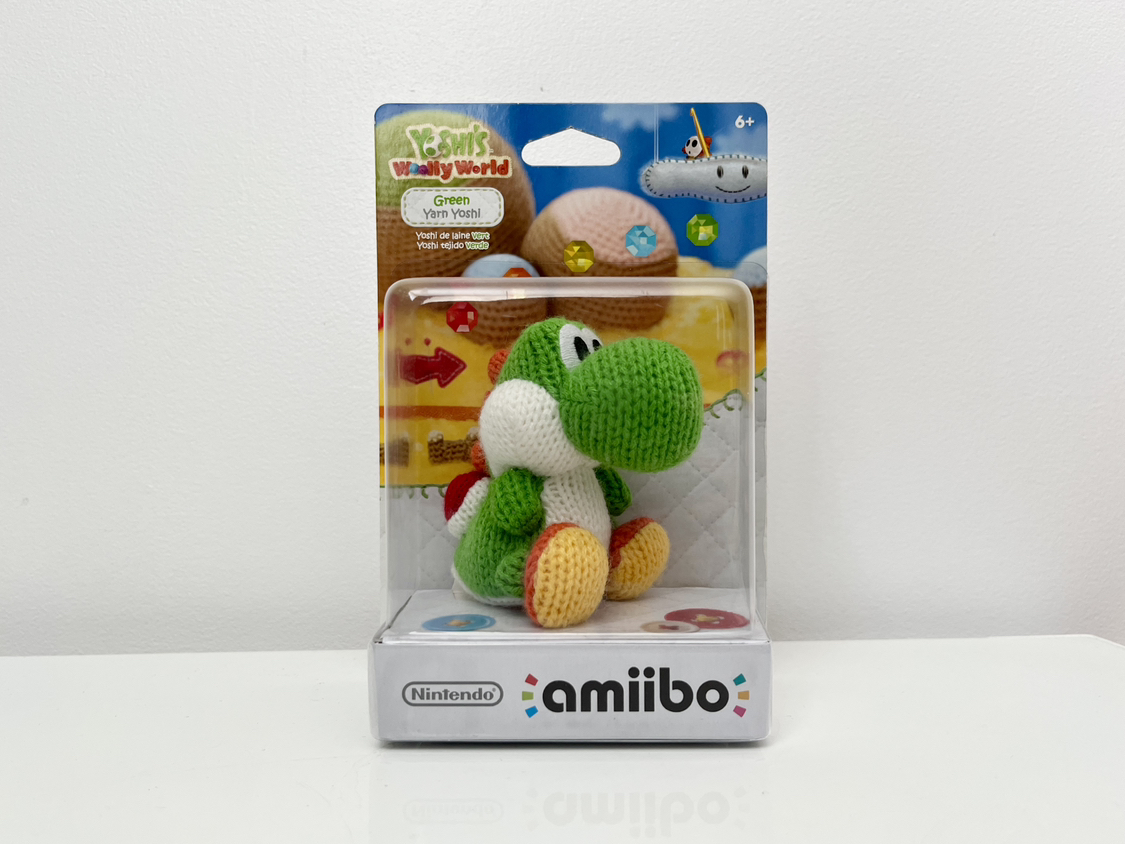🦃 Green Yarn Yoshi Amiibo New In Box thumbnail