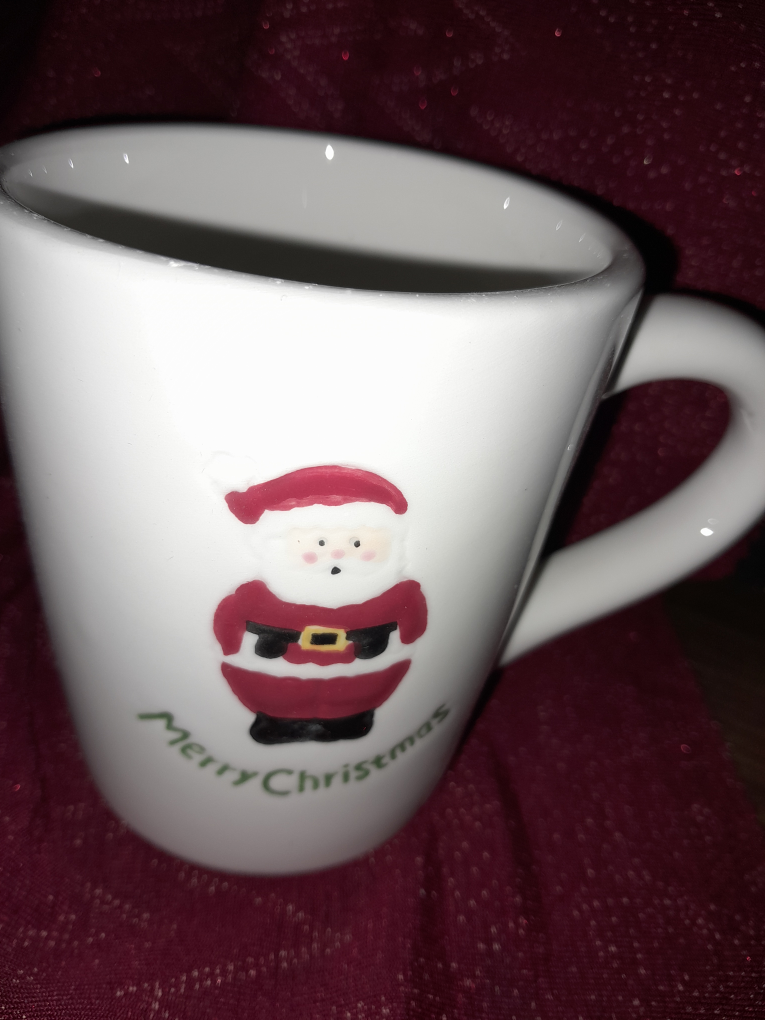 Set of 4 Christmas mugs image indicator(2)