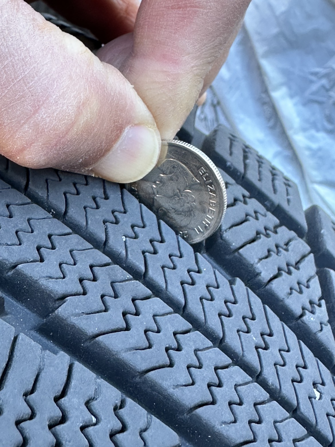 Snow tires 215/60 R16