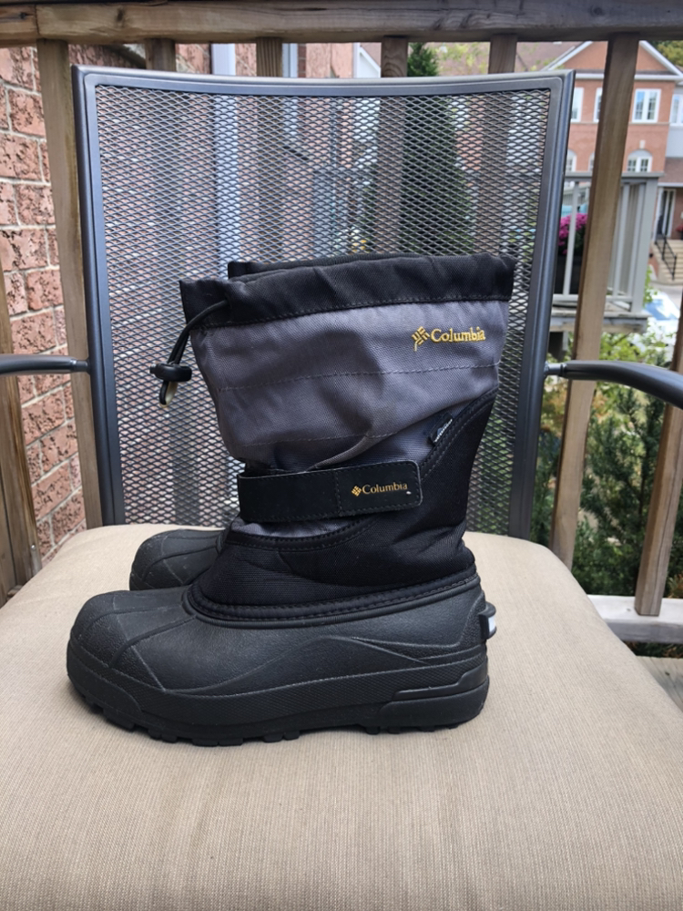 Kids winter boots