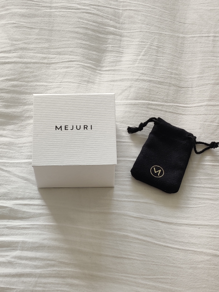 mejuri jewelry box