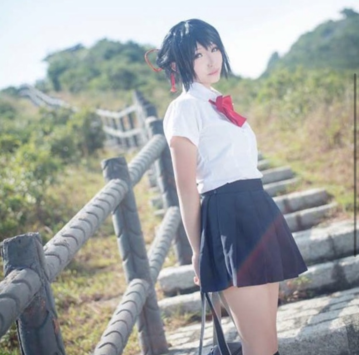 Miyamizu Mitsuha Cosplay Costume image indicator(3)