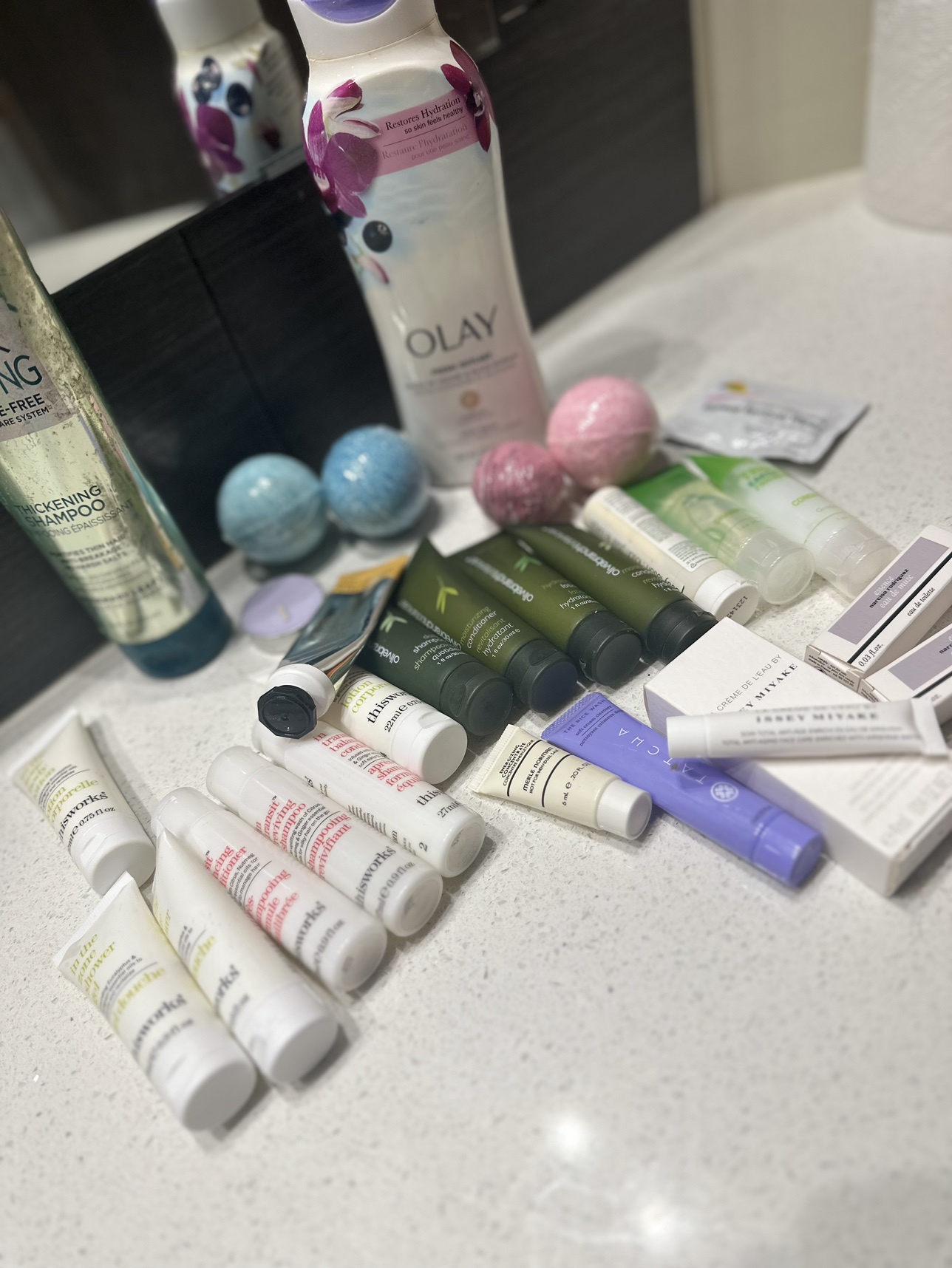 Assorted items - photo 2