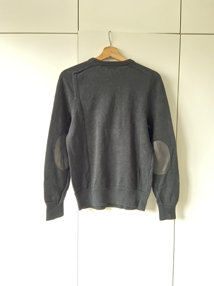 Club Monaco cotton sweater with leather elbow patch image indicator(3)