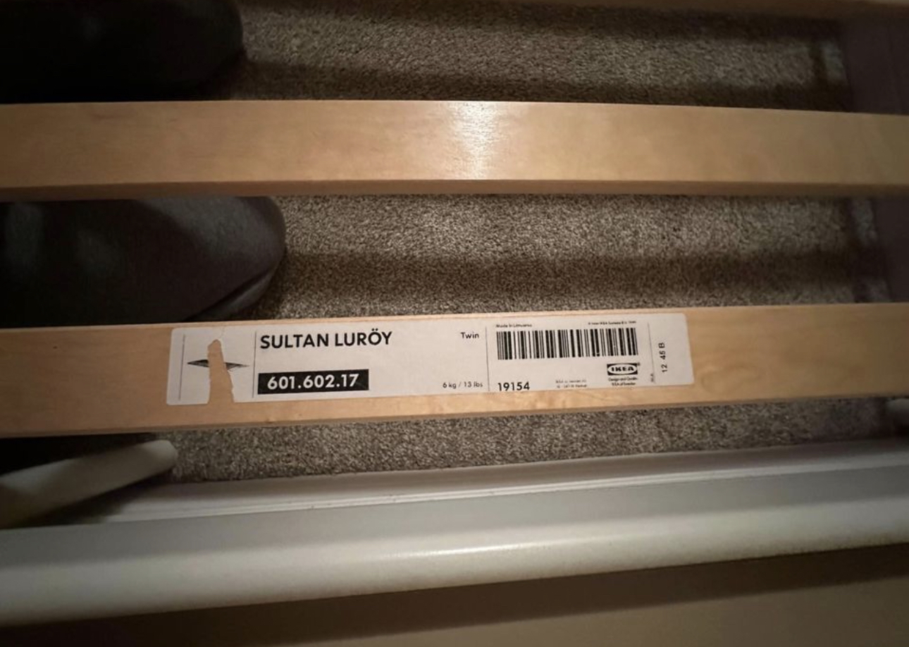Ikea metal bed. - photo 3