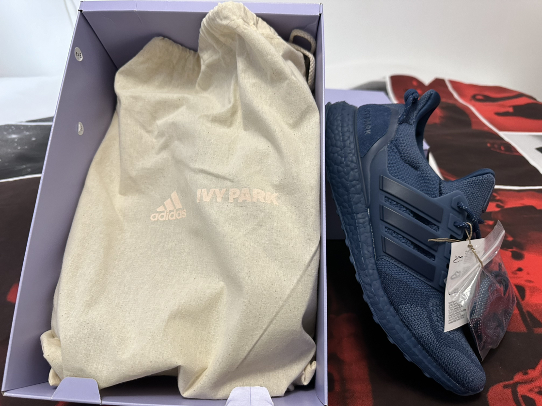 Ultraboost Adidas BNIB image indicator(4)