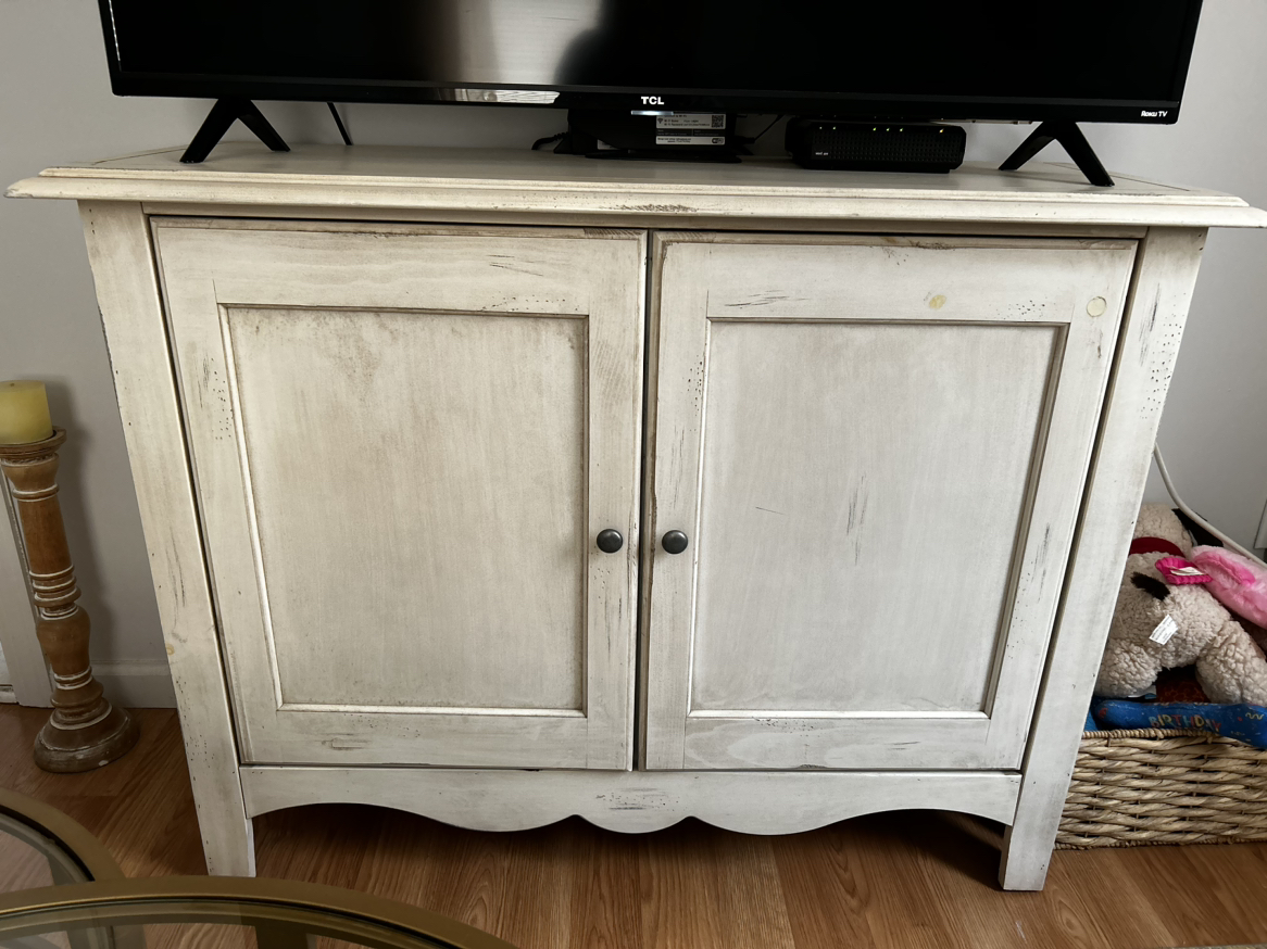 Tv stand
