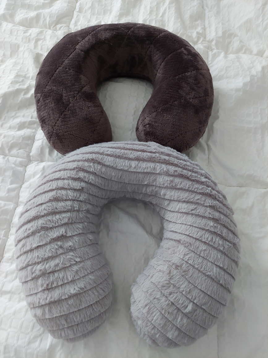 Neck pillow