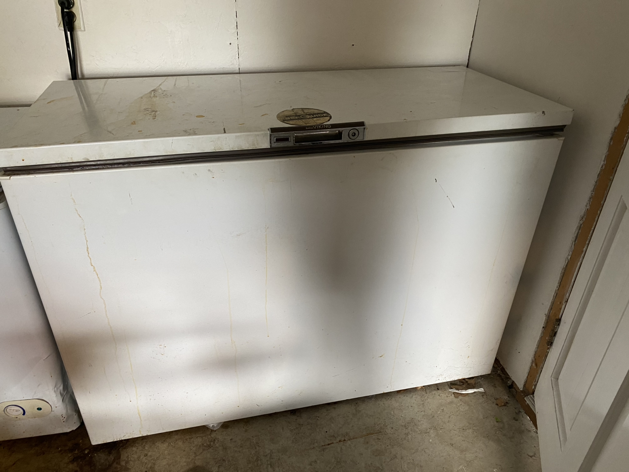 3 FREEZERS FOR SALE IN EXCELLENT WORKING CONDITION!