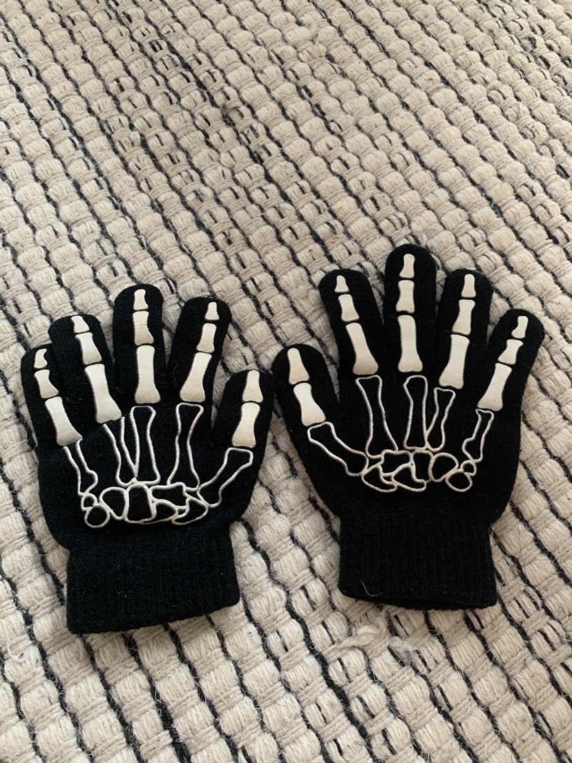 Glow in the dark Skeleton Gloves thumbnail