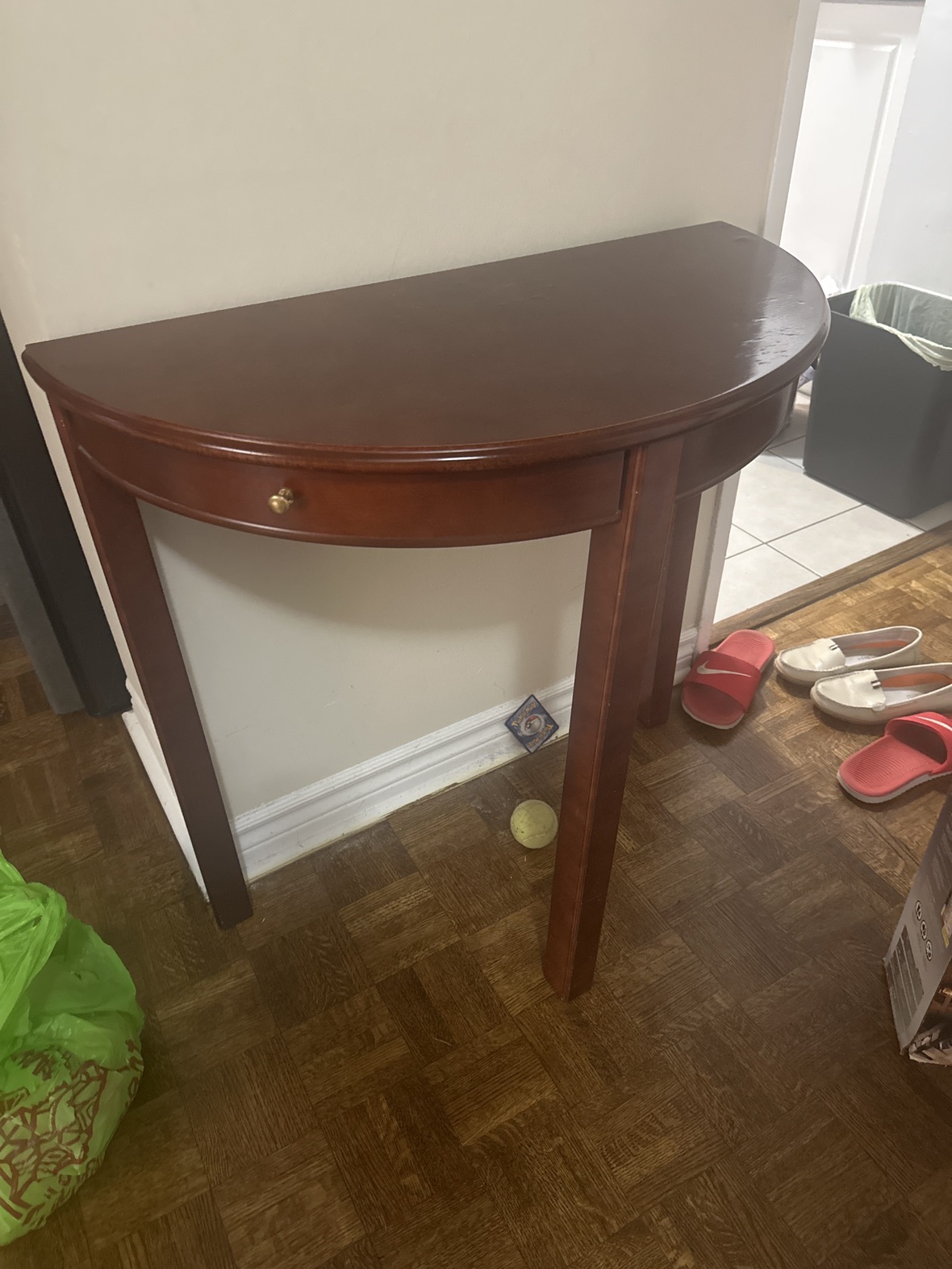 Half moon table