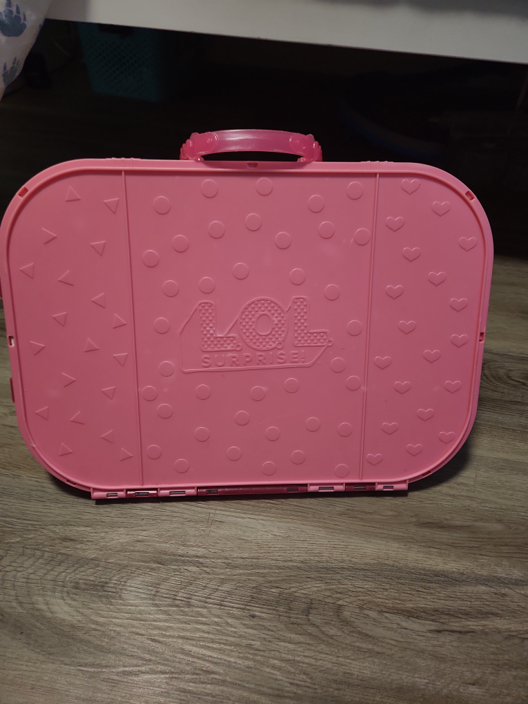 LoL dolls with carry case - photo 2