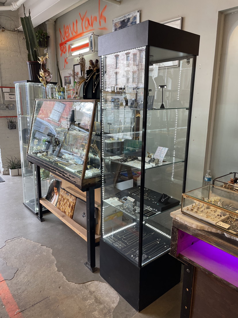 Glass display cabinet