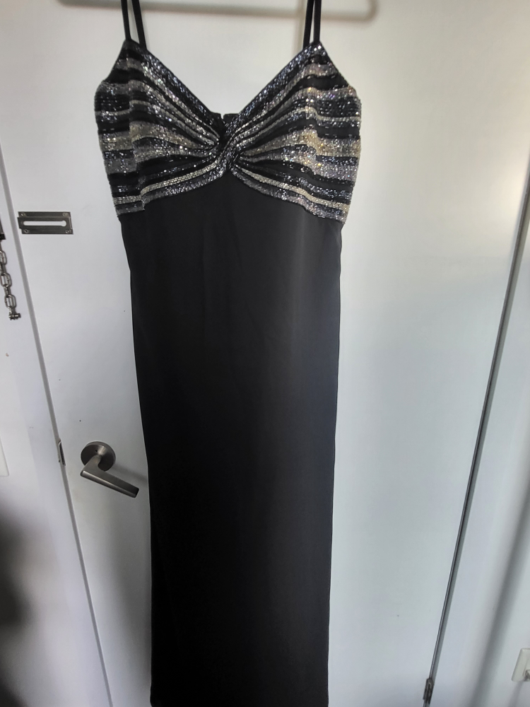 Brand New_Elegant Evening Gown size 8CAN - photo 3