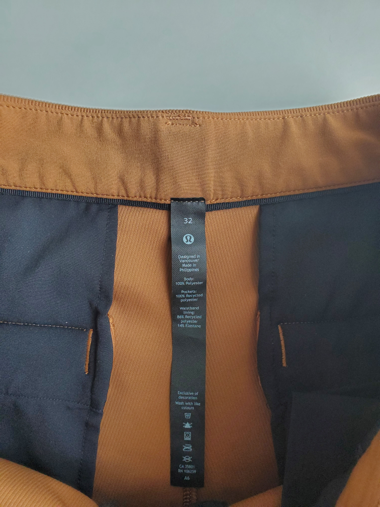 Lululemon Commission shorts (brown) image indicator(2)