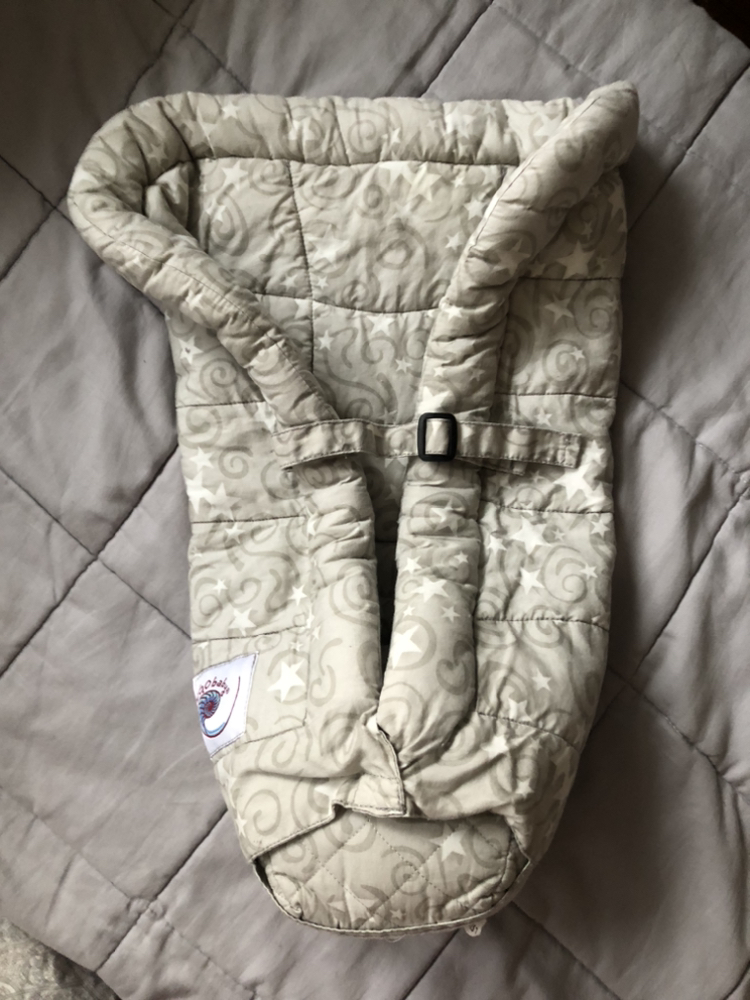 Ergobaby newborn insert thumbnail
