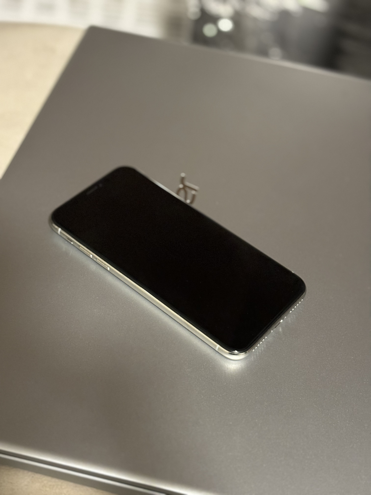 Iphone x thumbnail