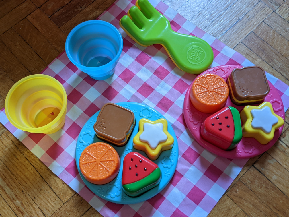 LeapFrog Shapes & Sharing Picnic Basket - photo 5