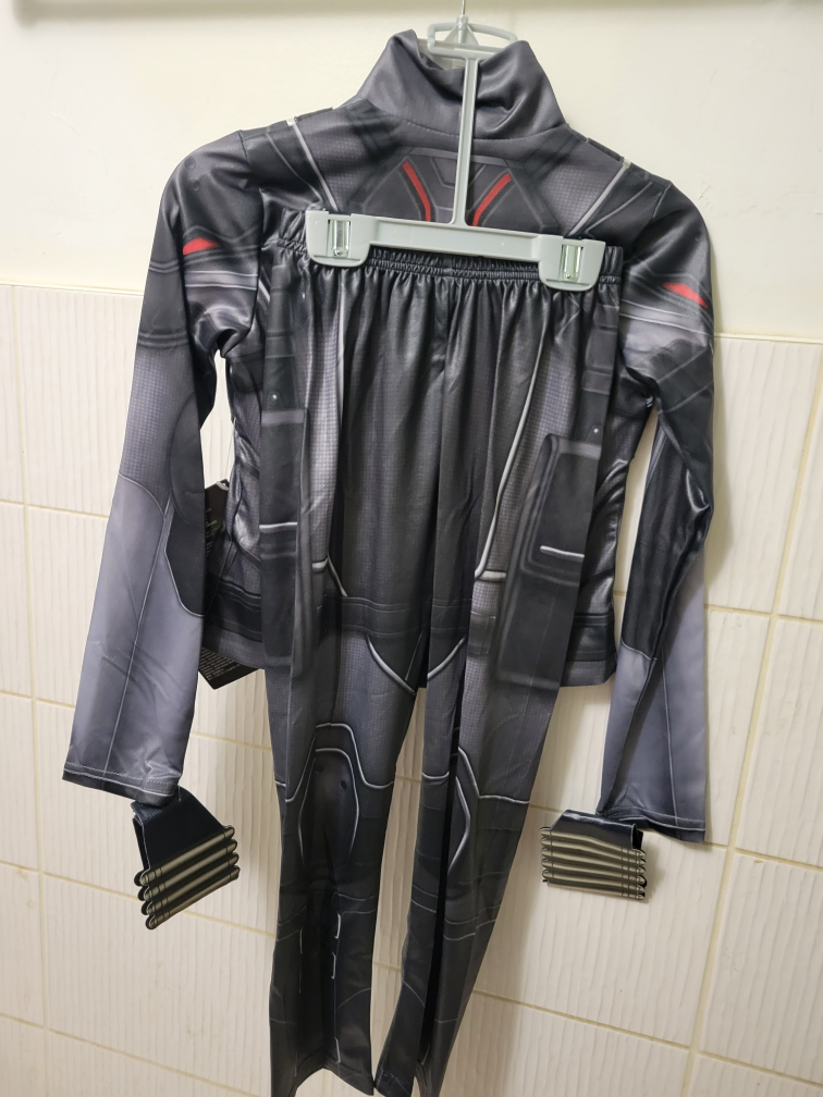 Marvel Black Widow costume image indicator(2)