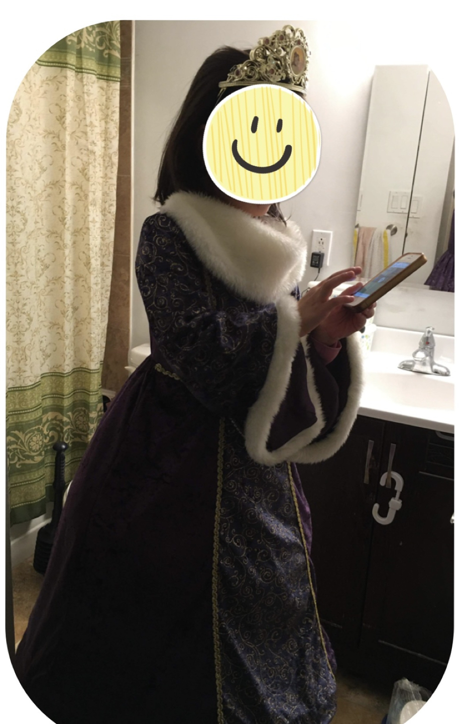 Royal Princess Costume - 5-7 years - photo 5