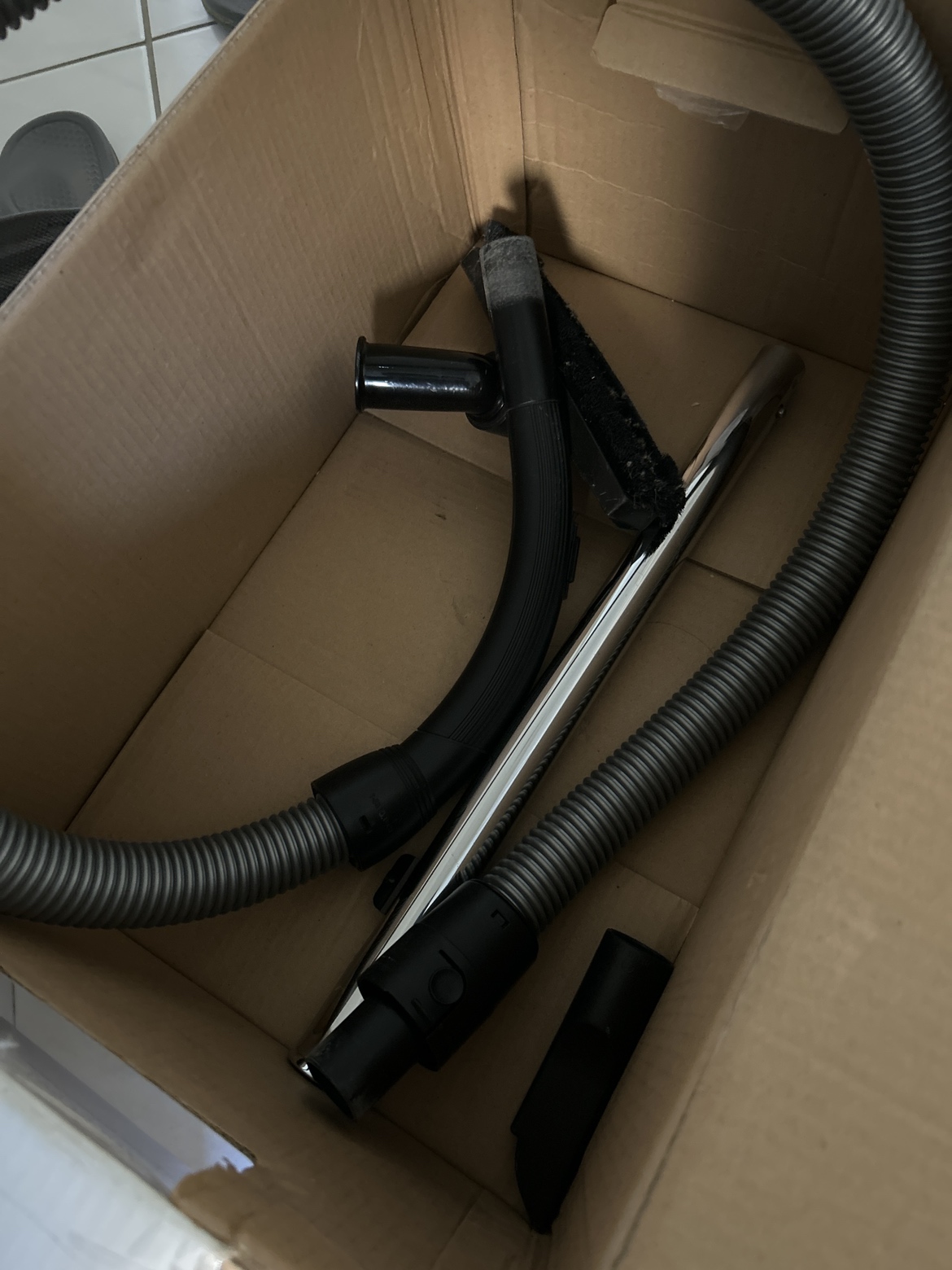 Vacuum - photo 2
