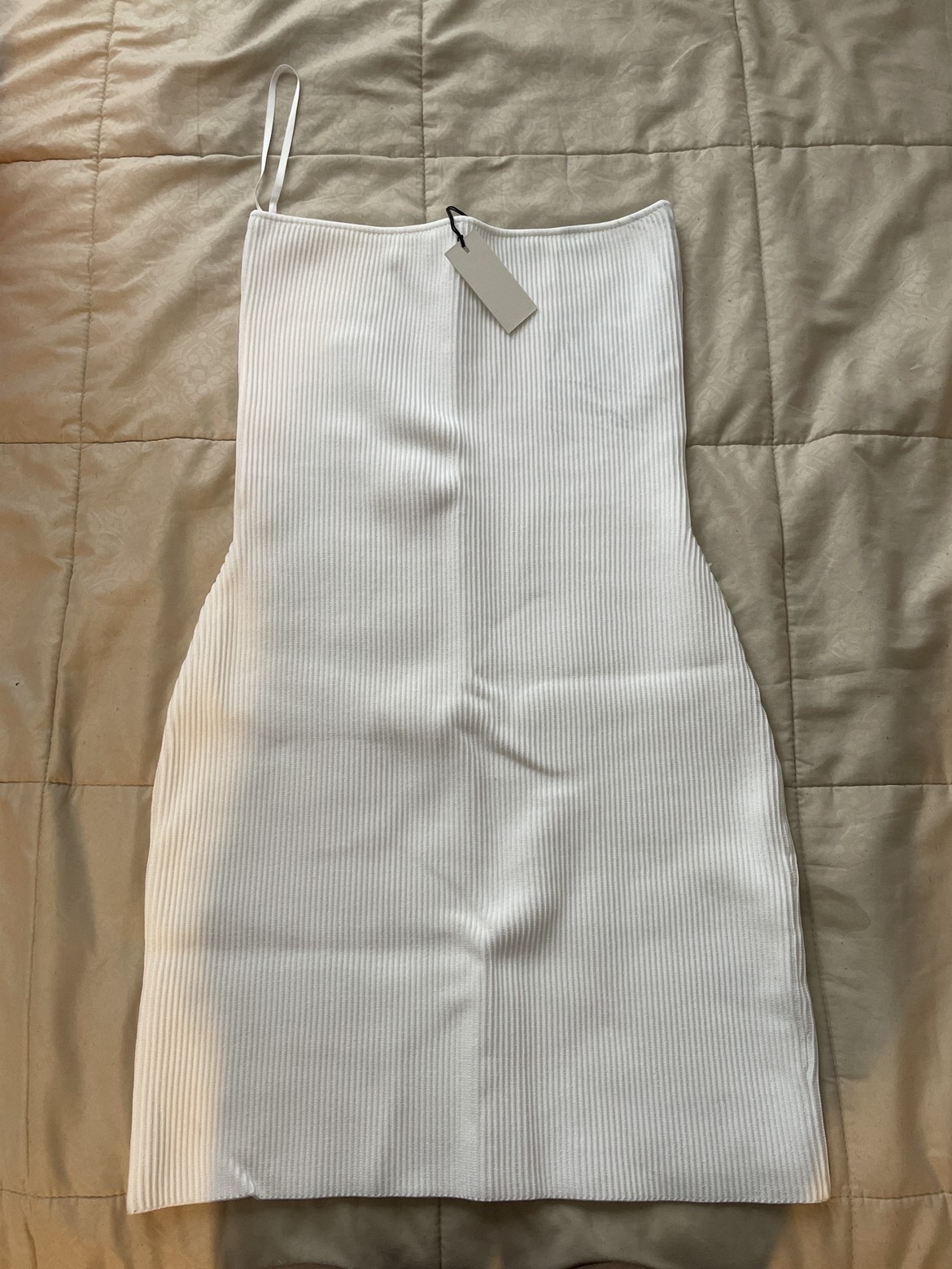 White aritzia dress thumbnail