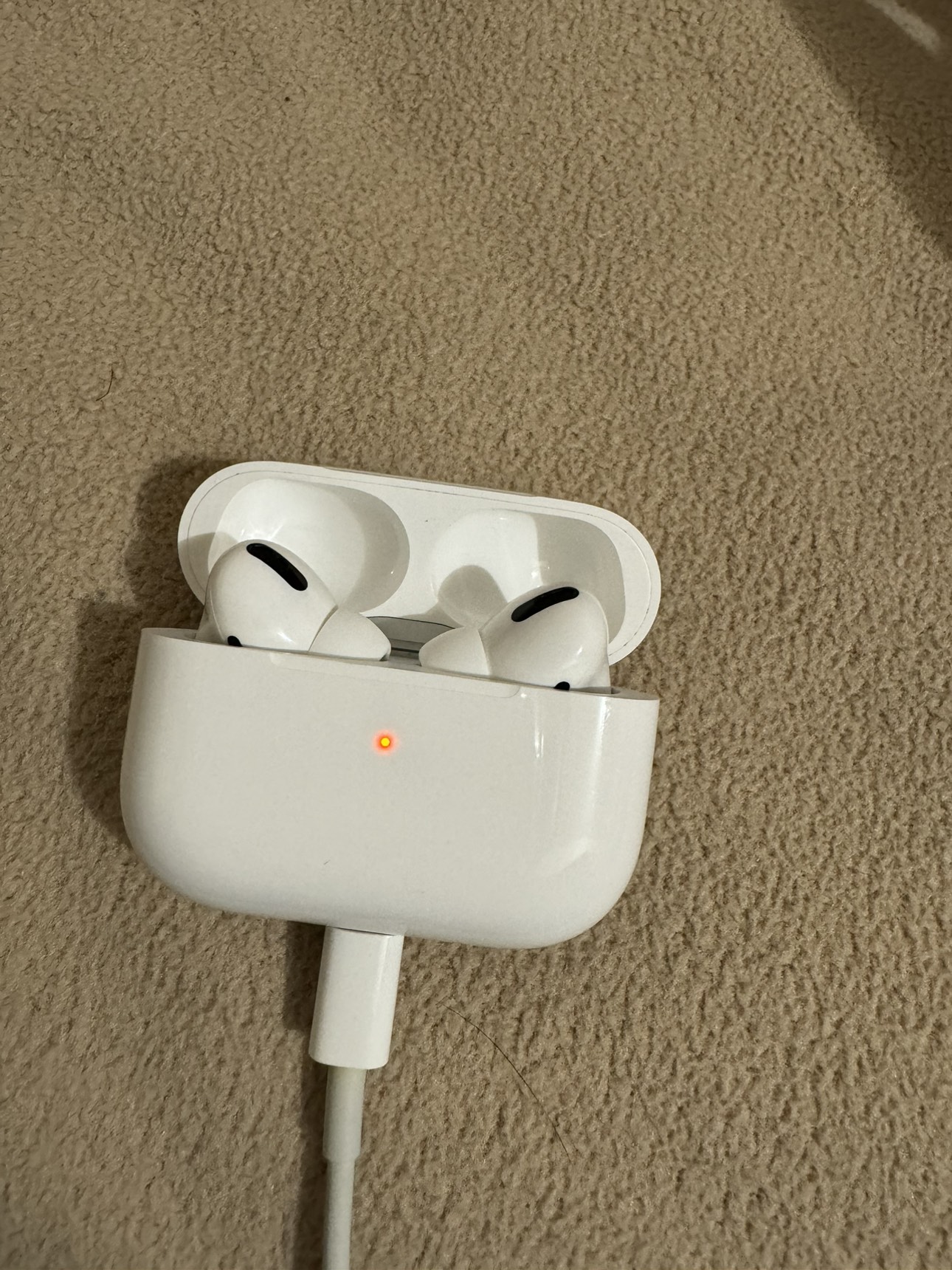 Airpods pro 1st gen - photo 3