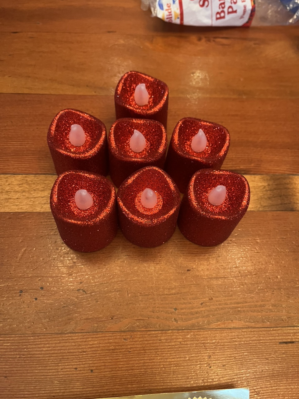 Free battery operated red glitter candles 🦃 thumbnail