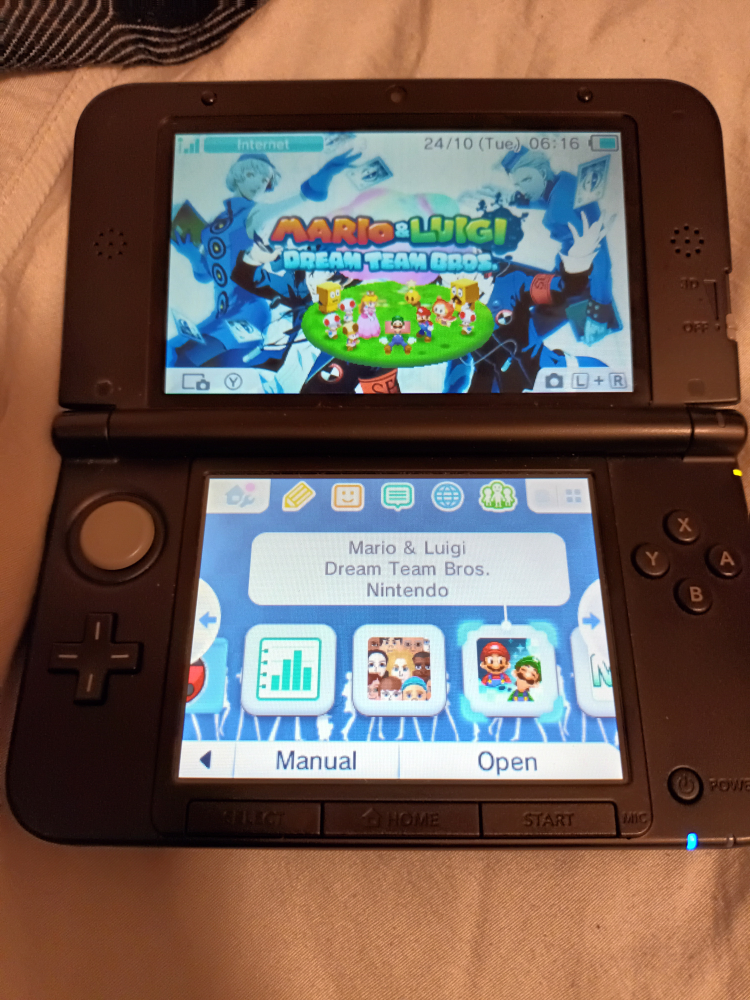 Nintendo 3ds XL (with games) - photo 2
