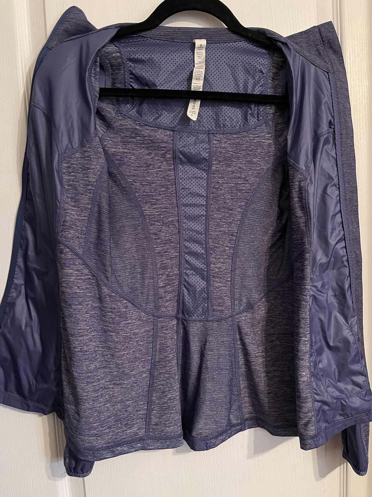 EUC Size 2 Lululemon Soft Shell Running Jacket Purple image indicator(2)