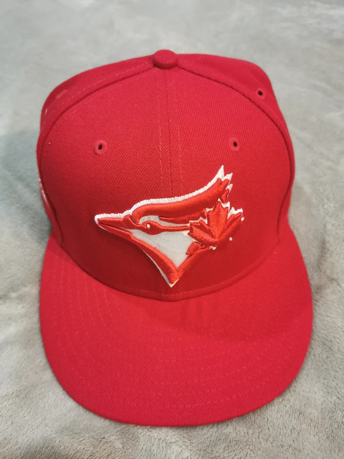 New Era 9Fifty Toronto Blue Jays Red Close Cap thumbnail