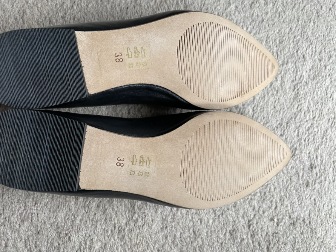 Jones Bootmaker Leather and Ponyhair shoes image indicator(3)