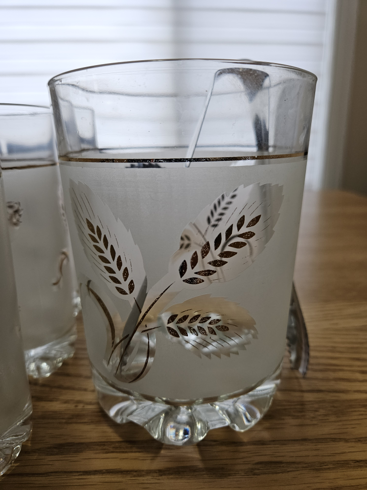Vintage Leaf Glass Set - photo 4