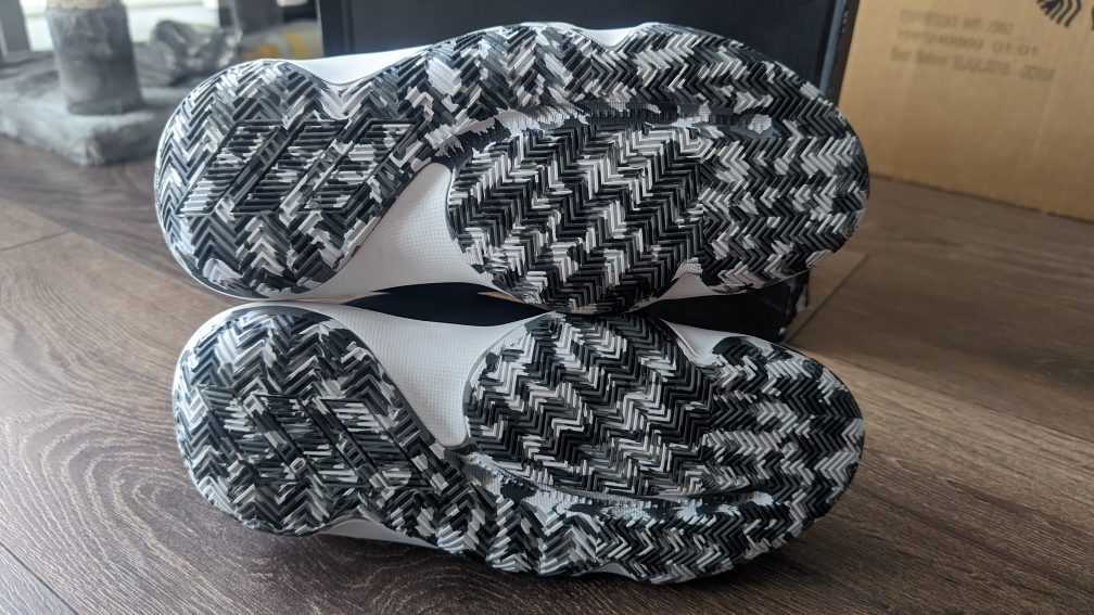 Basketball Shoes - photo 4