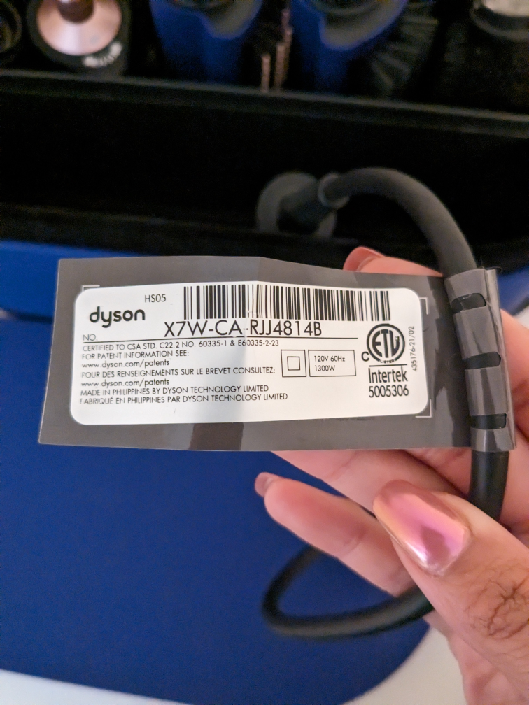 NEW Dyson air wrap with attachments and box - photo 5