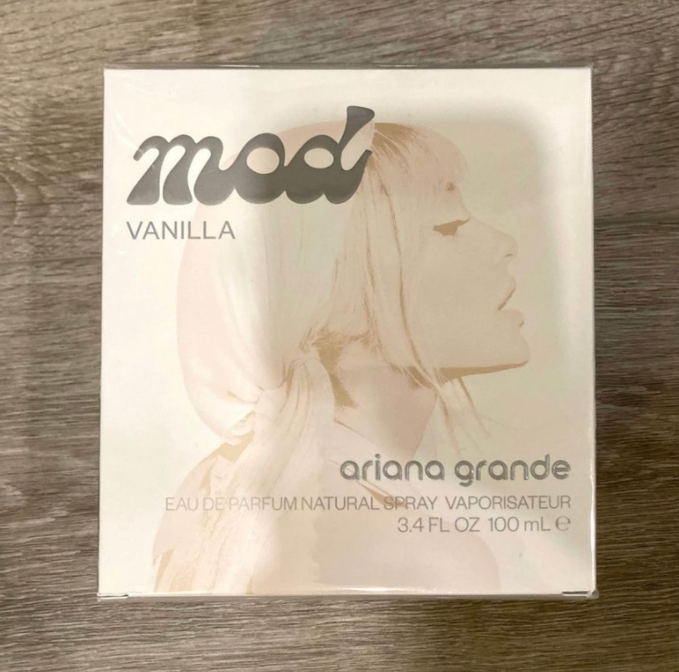 Ariana Grande MOD Vanilla Perfume