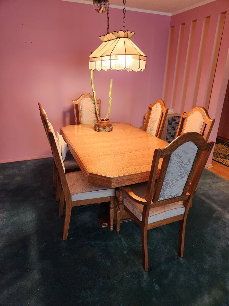 Dining room table - photo 3