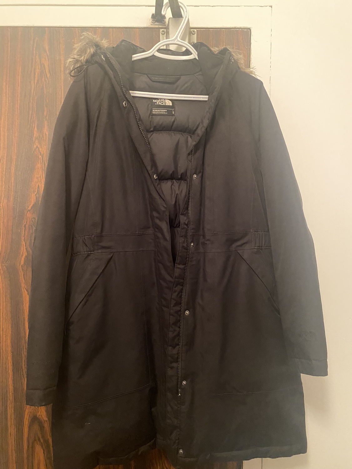 Lightly used North Face Arctic Down Parka for Sale - photo 2