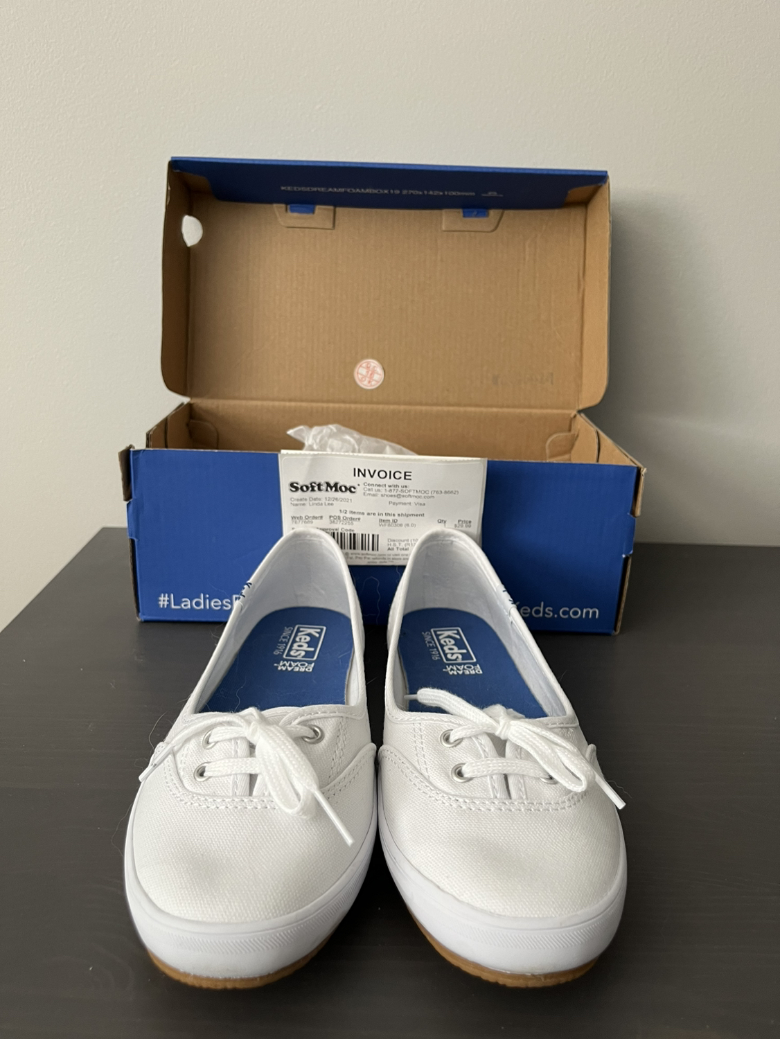 Women’s KEDS in white (size 6) thumbnail