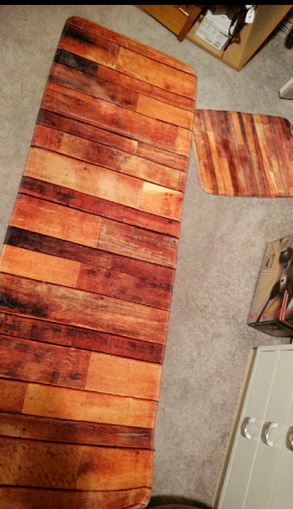 One long runner and one door mat